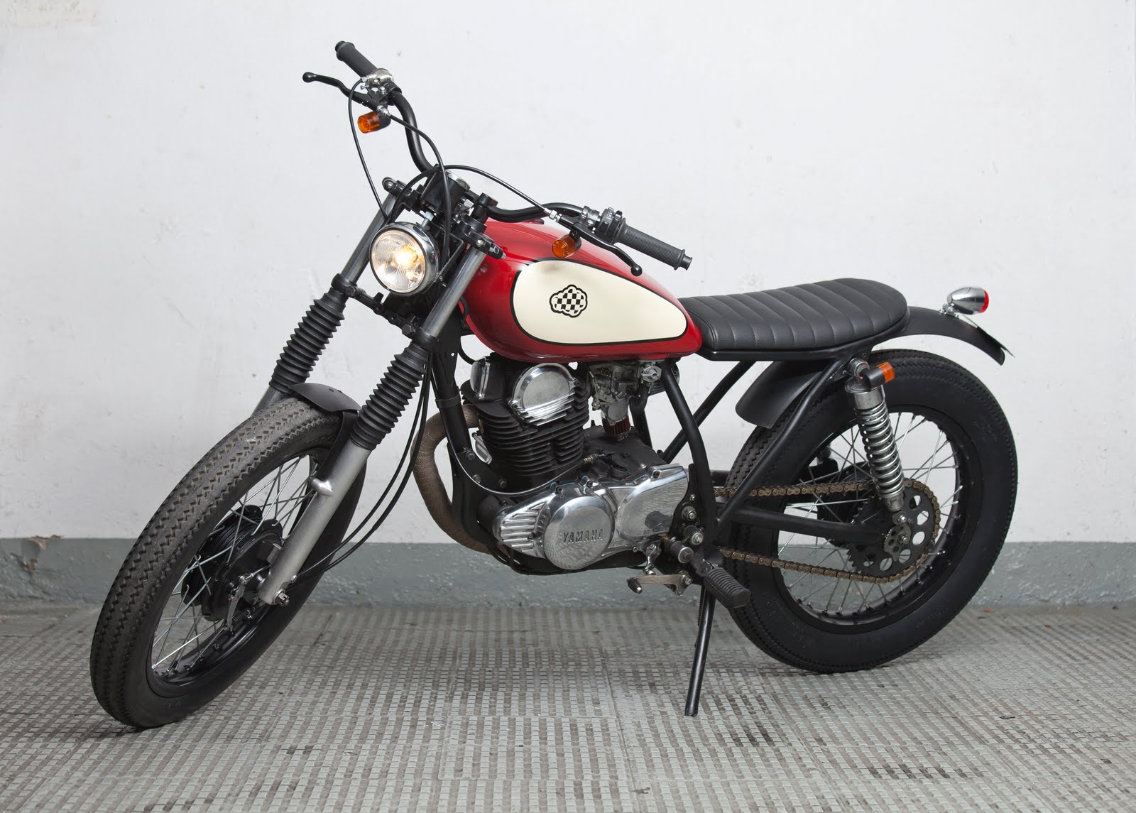 crd4-cafe racer dreams-cafe racer-yamaha-sr250