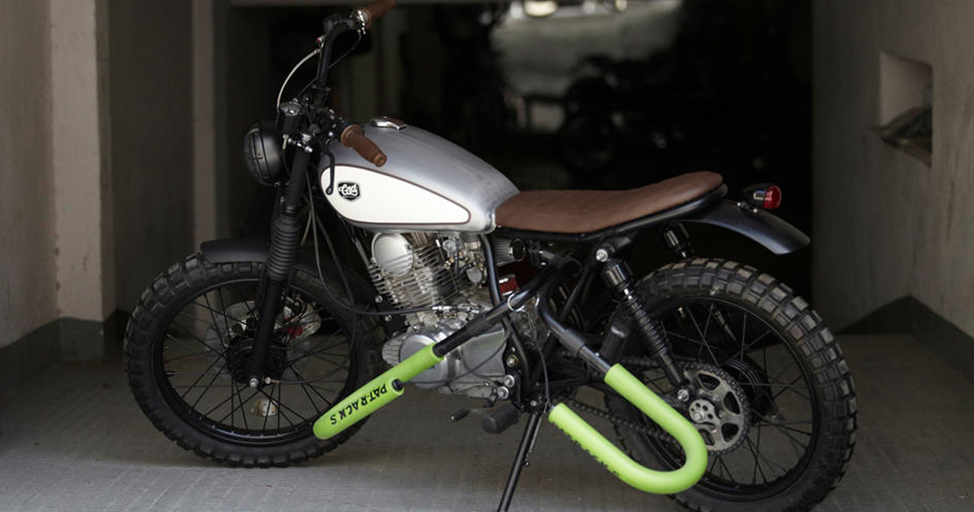 Crd16 Cafe Racer Yamaha Sr250 Por Dreams Madrid Yamaha Sr250 Por Cafe Racer Dreams